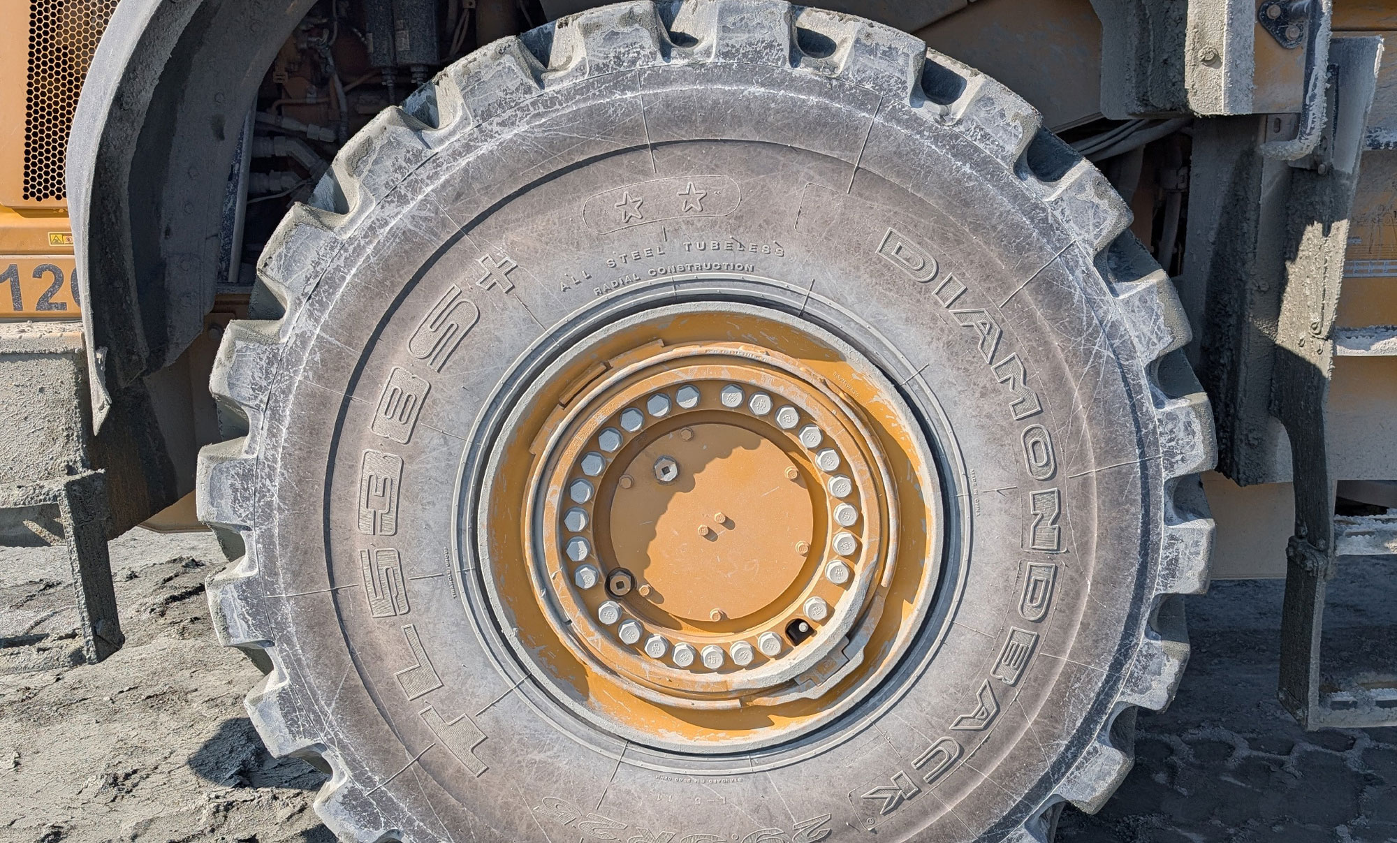 Diamondback OTR Tire