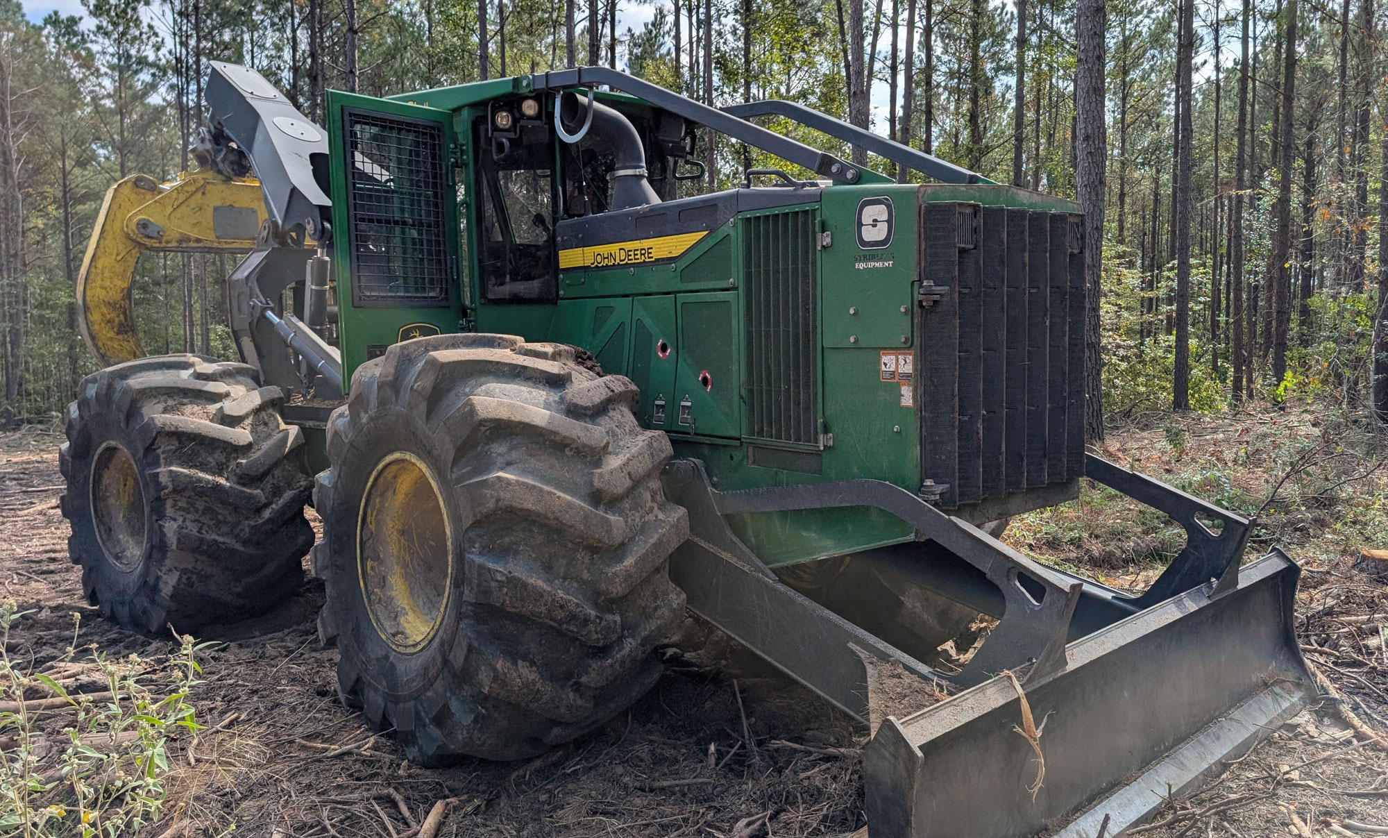 Titan ForestEDGE forestry tire