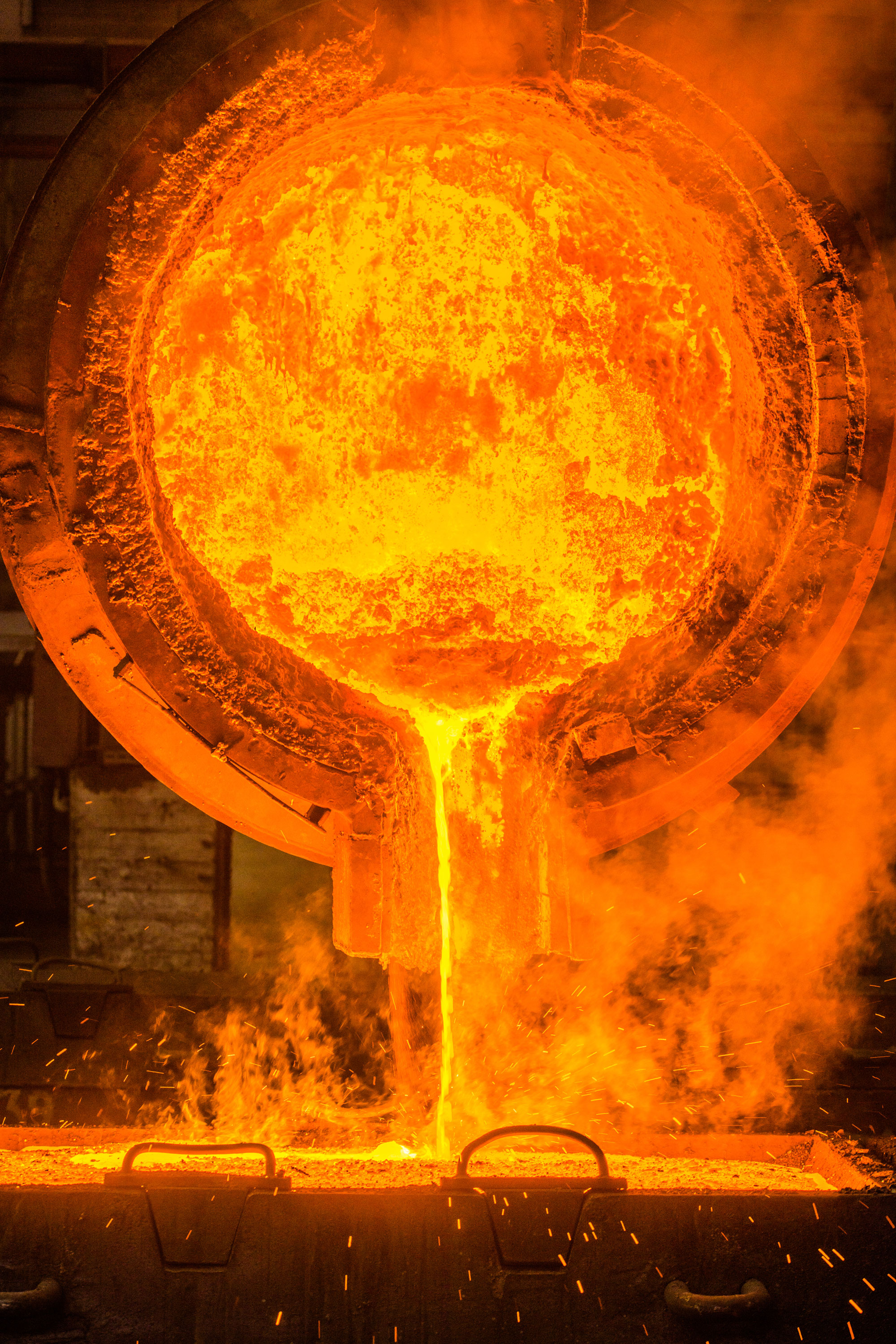 Slag-restiant steel mill tires